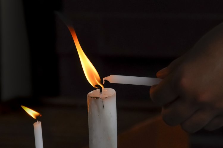 Nuorten kynttiläkirkko Nuorten kynttiläkirkko